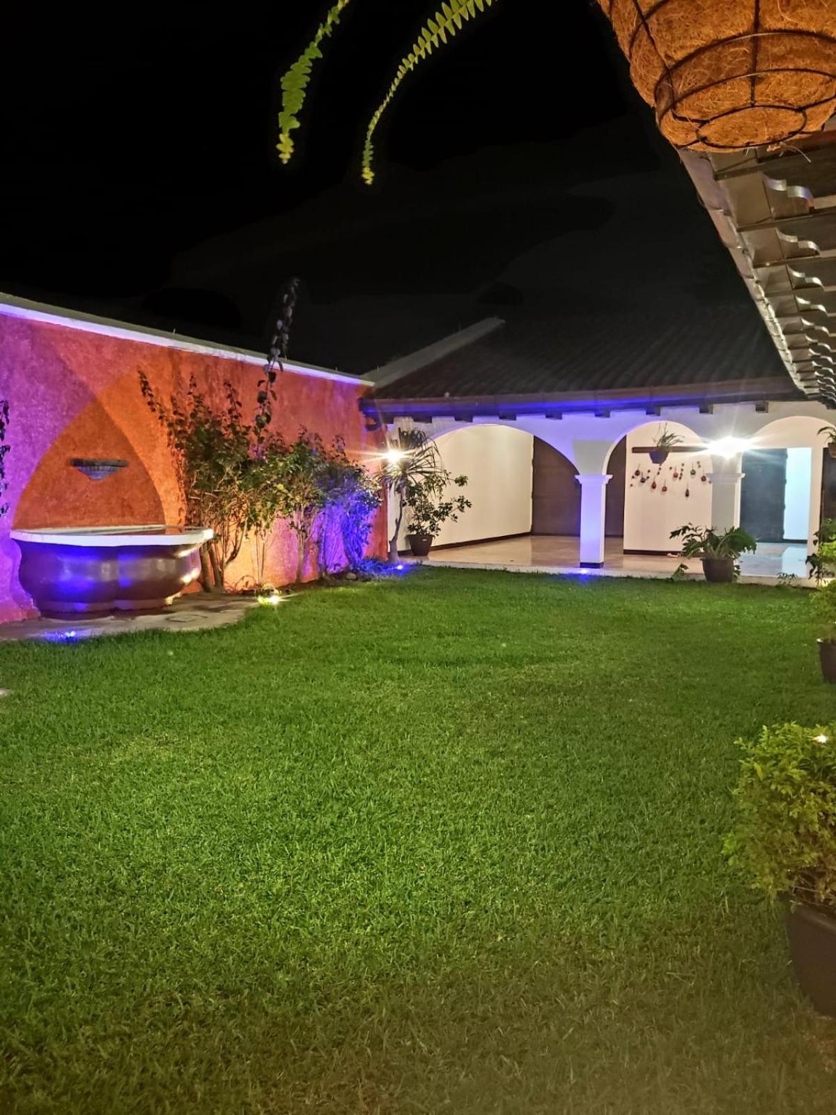 Luna Maya Boutique Hotel Antigua Exterior foto