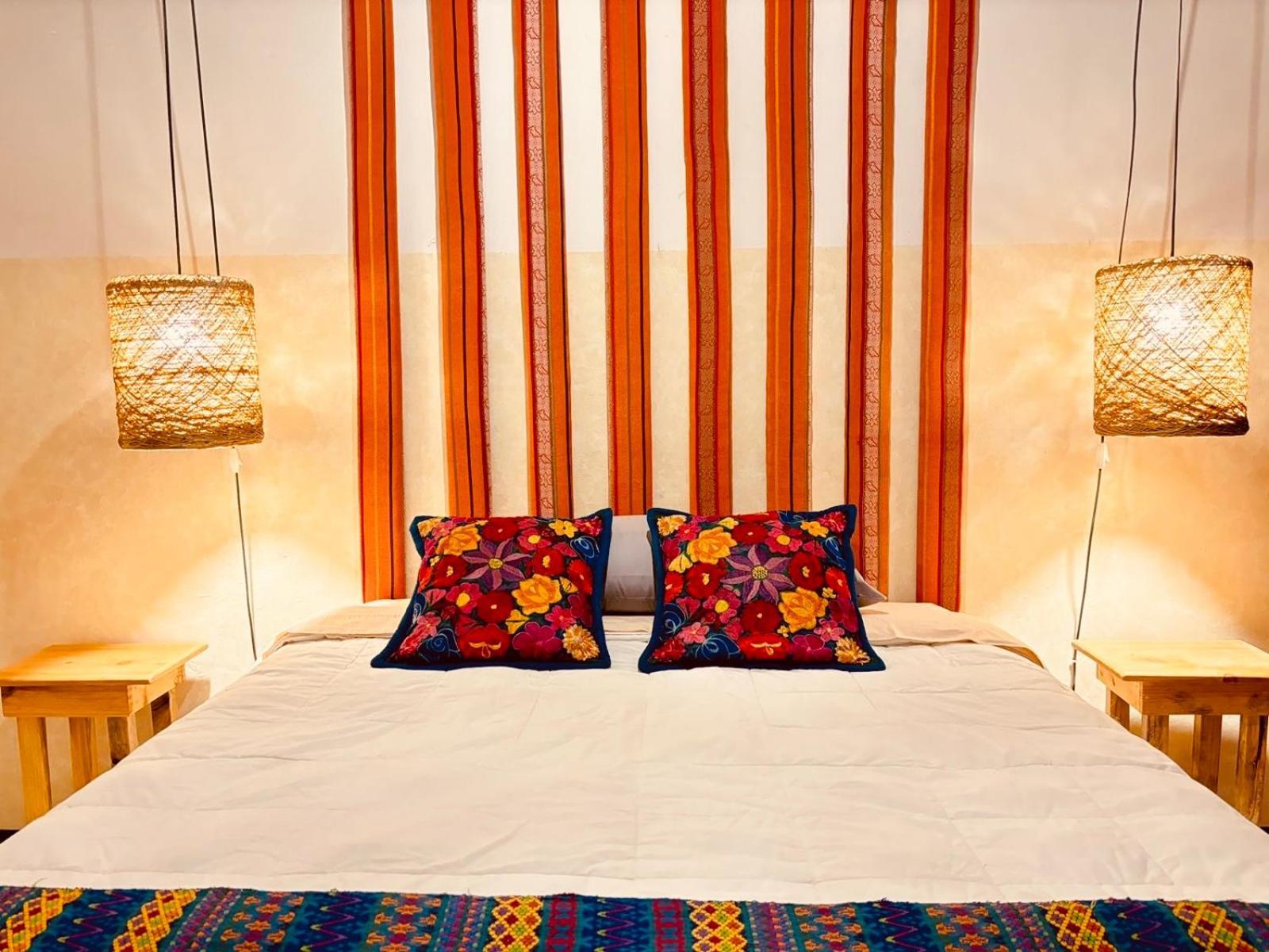 Luna Maya Boutique Hotel Antigua Exterior foto